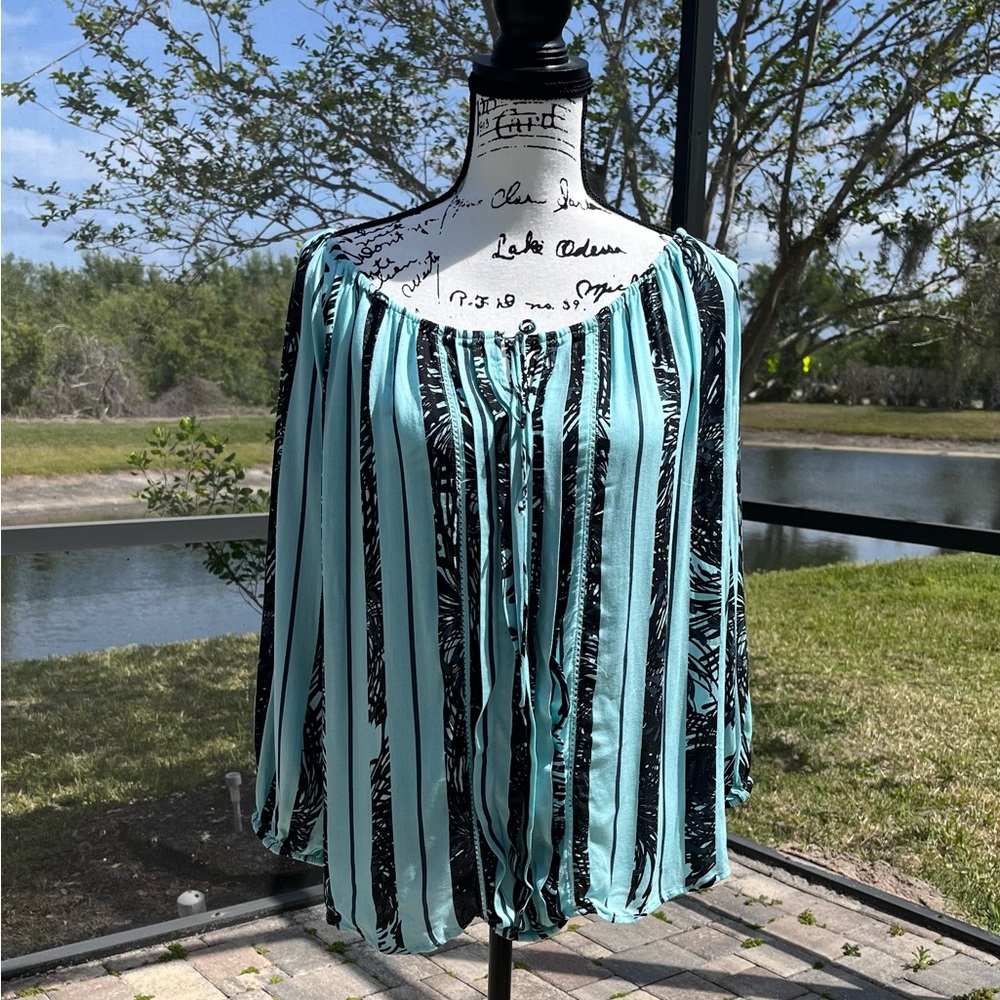 Eva Mendes Graphic Boho Top